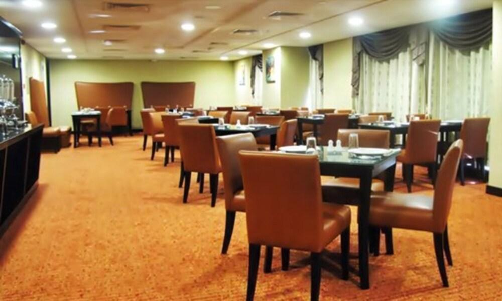 Paragon Hotel Abú Dhabí Exteriér fotografie